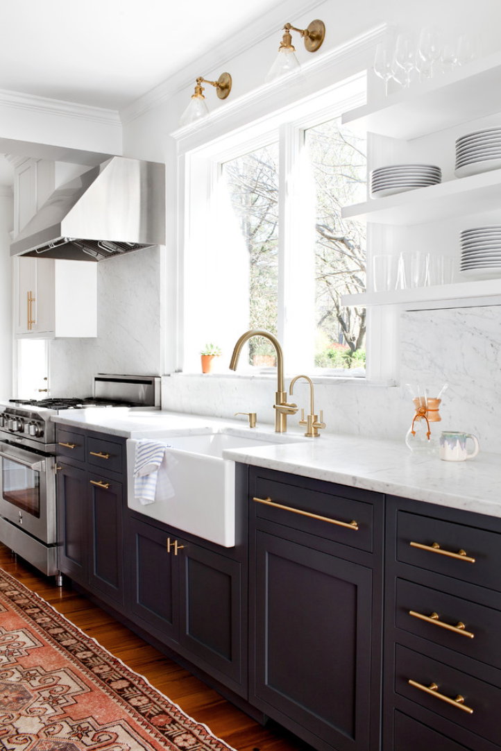 dark kitchen cabinets with gold pulls