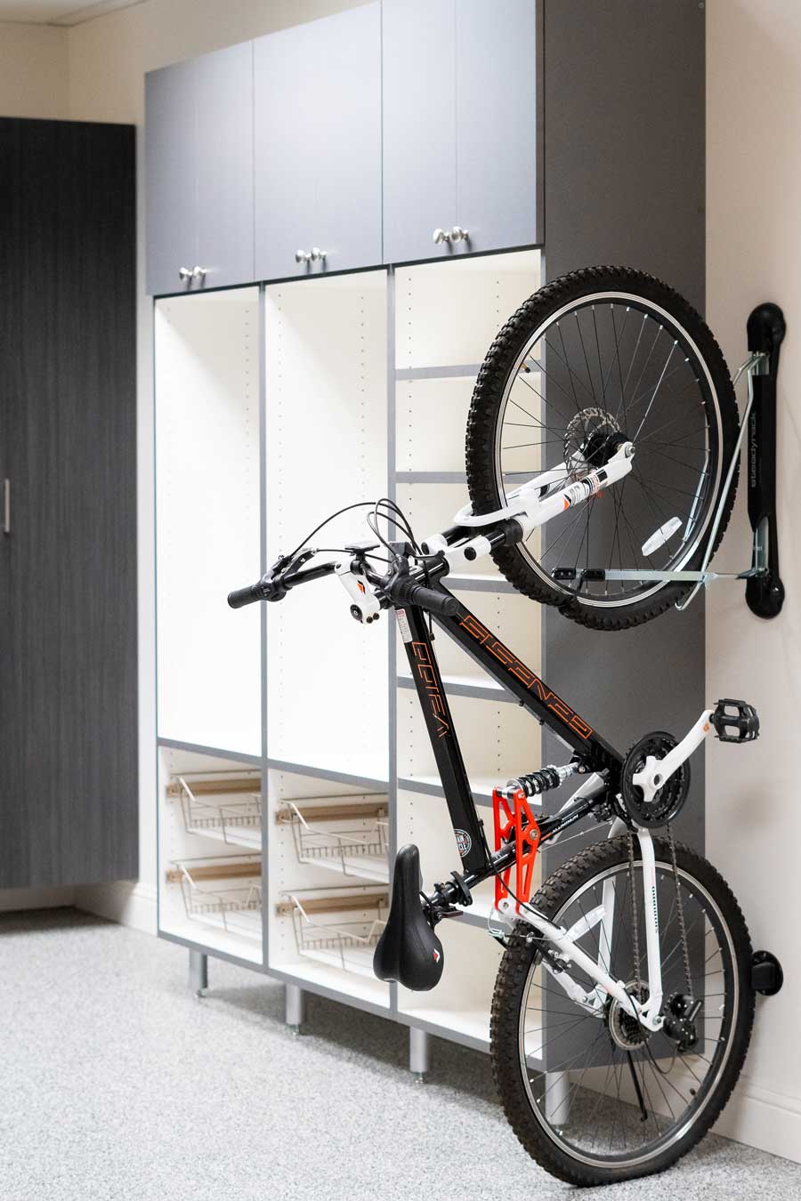 wall rack for storing bike in garage